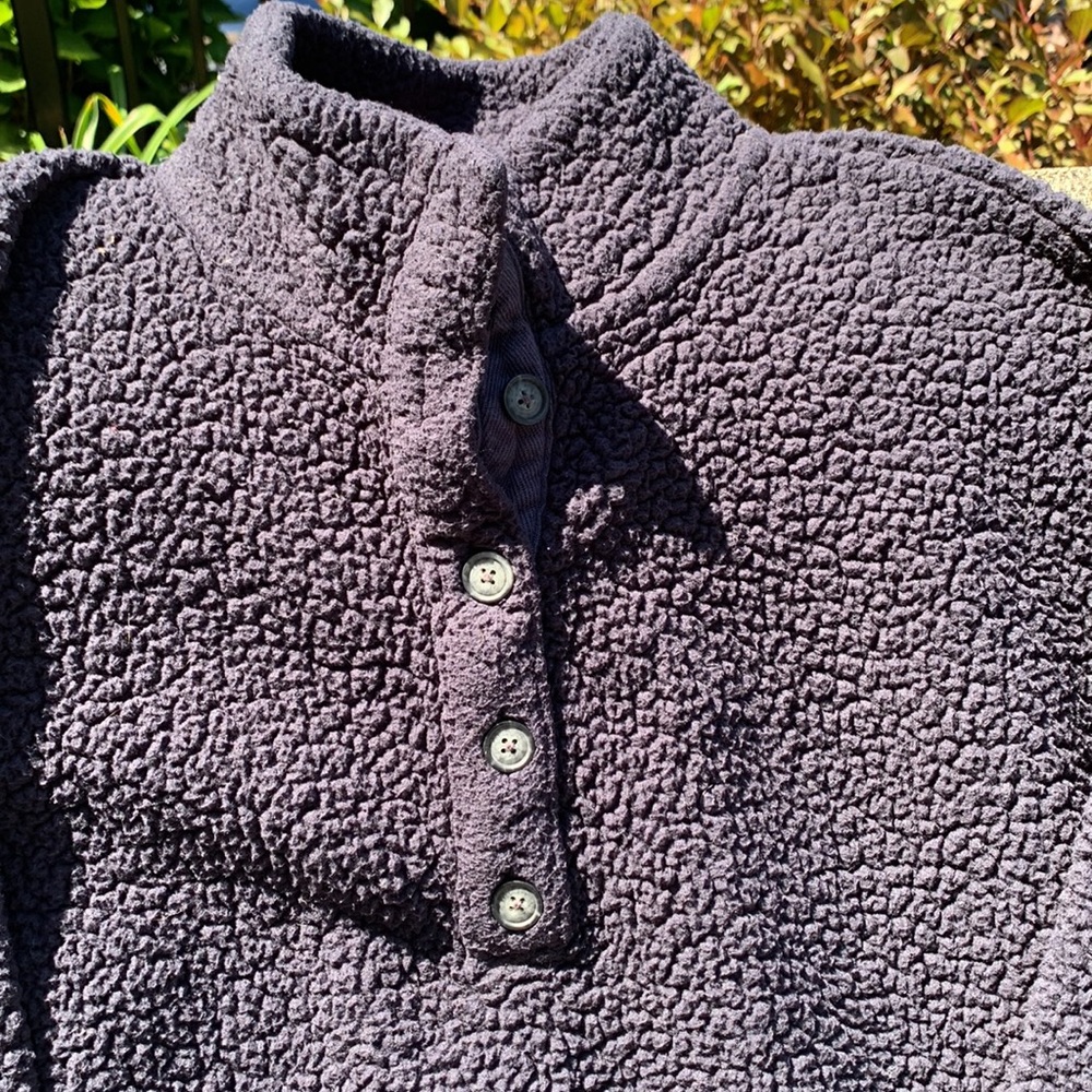 Aerie fuzzy half button overhead sweatshirt/jacket Navy size small - Picture 2 of 4